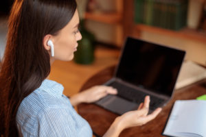 Le cabinet Anne Corvest offre un service de téléconsutation